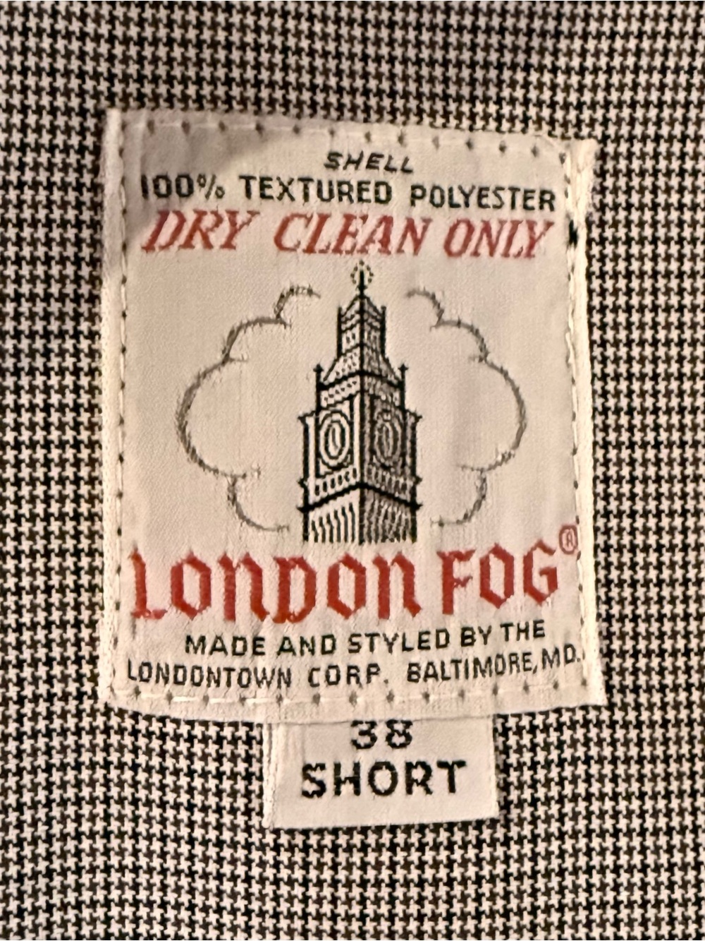London Fog Beige Single-Breasted Raincoat / overcoat. Men- 38S, Women XLR - Picture 5 of 8